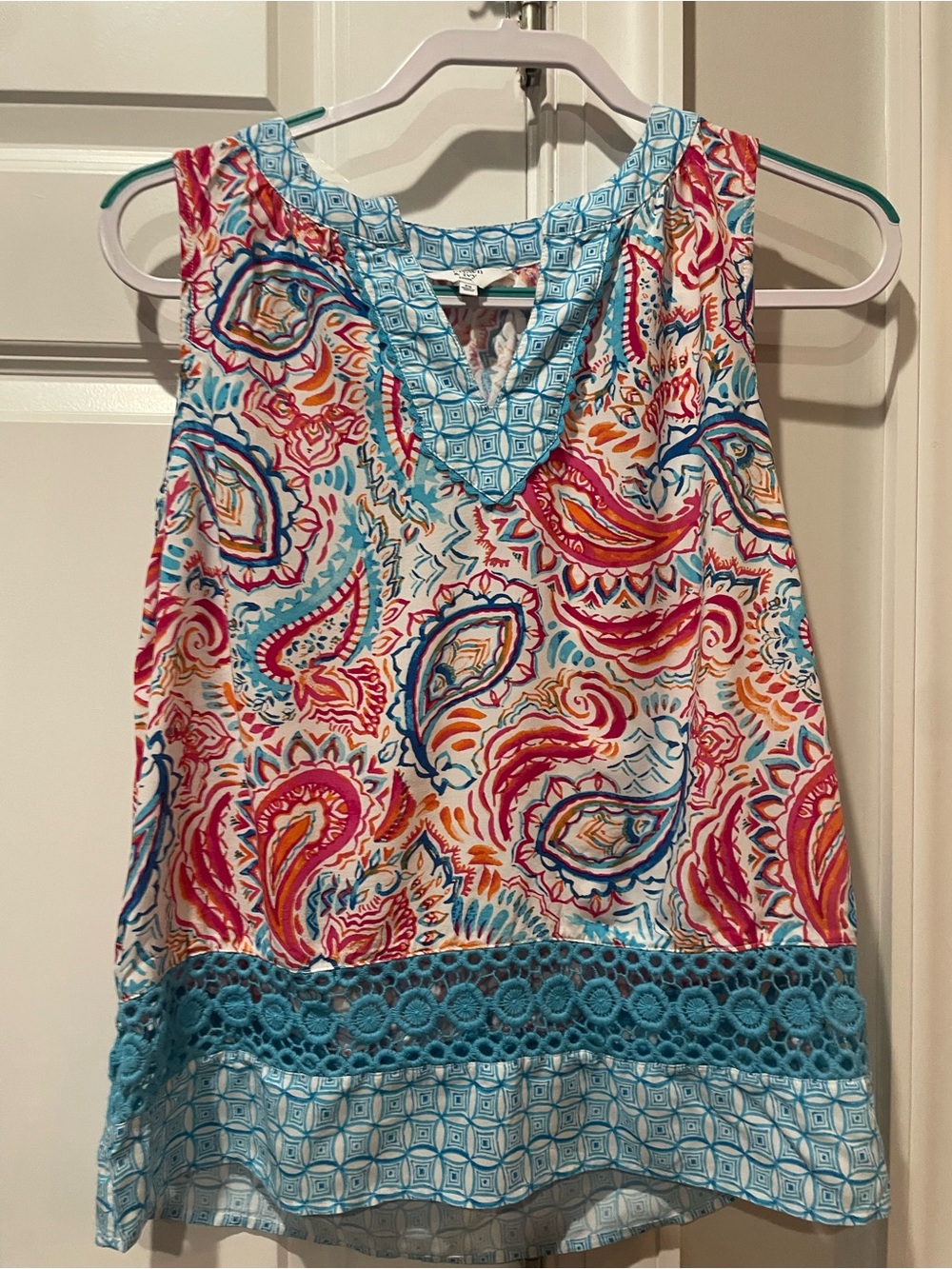 crown & ivy Turquoise Multicolor Paisley Crochet-Trim Tank